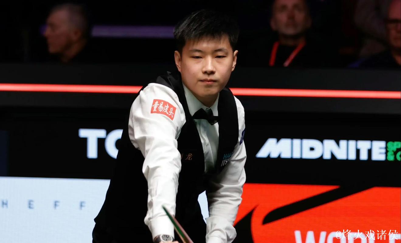 斯诺克国际锦标赛:赵心童险胜雷佩凡6-5 挺进16强 斯诺克国际锦标赛:赵心童险胜雷佩凡6-5 挺进16强
