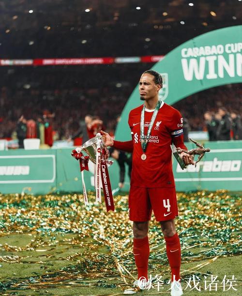 欧冠-范戴克重大失误 利物浦主场不敌埃因霍温